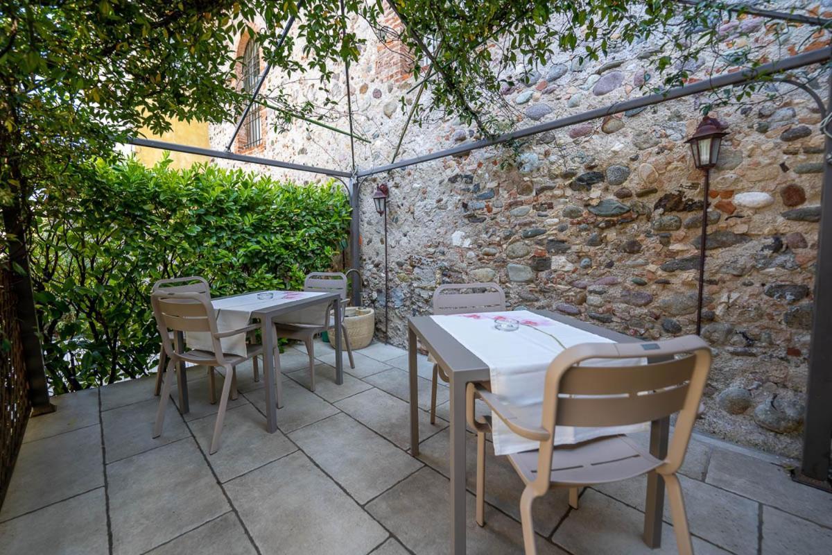 Romantic B&B Il Piccolo Paradiso San Felice del Benaco Extérieur photo