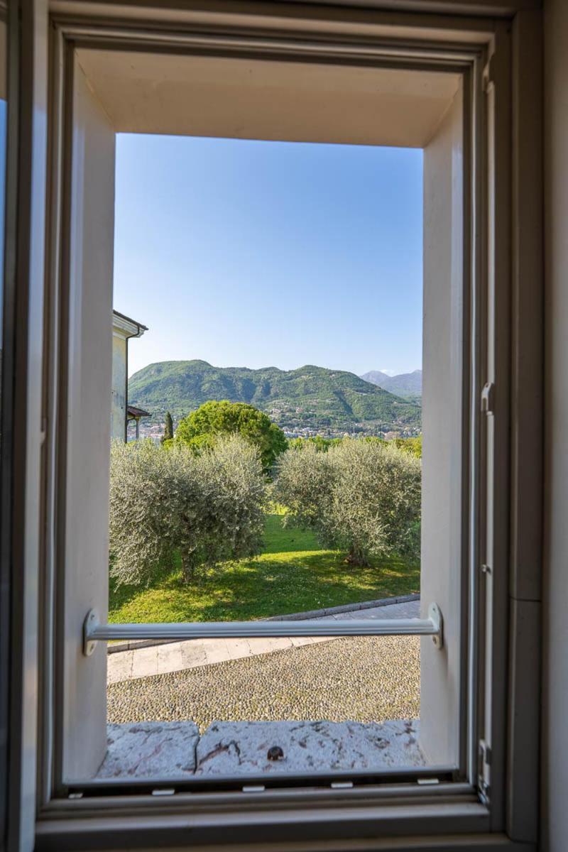 Romantic B&B Il Piccolo Paradiso San Felice del Benaco Chambre photo
